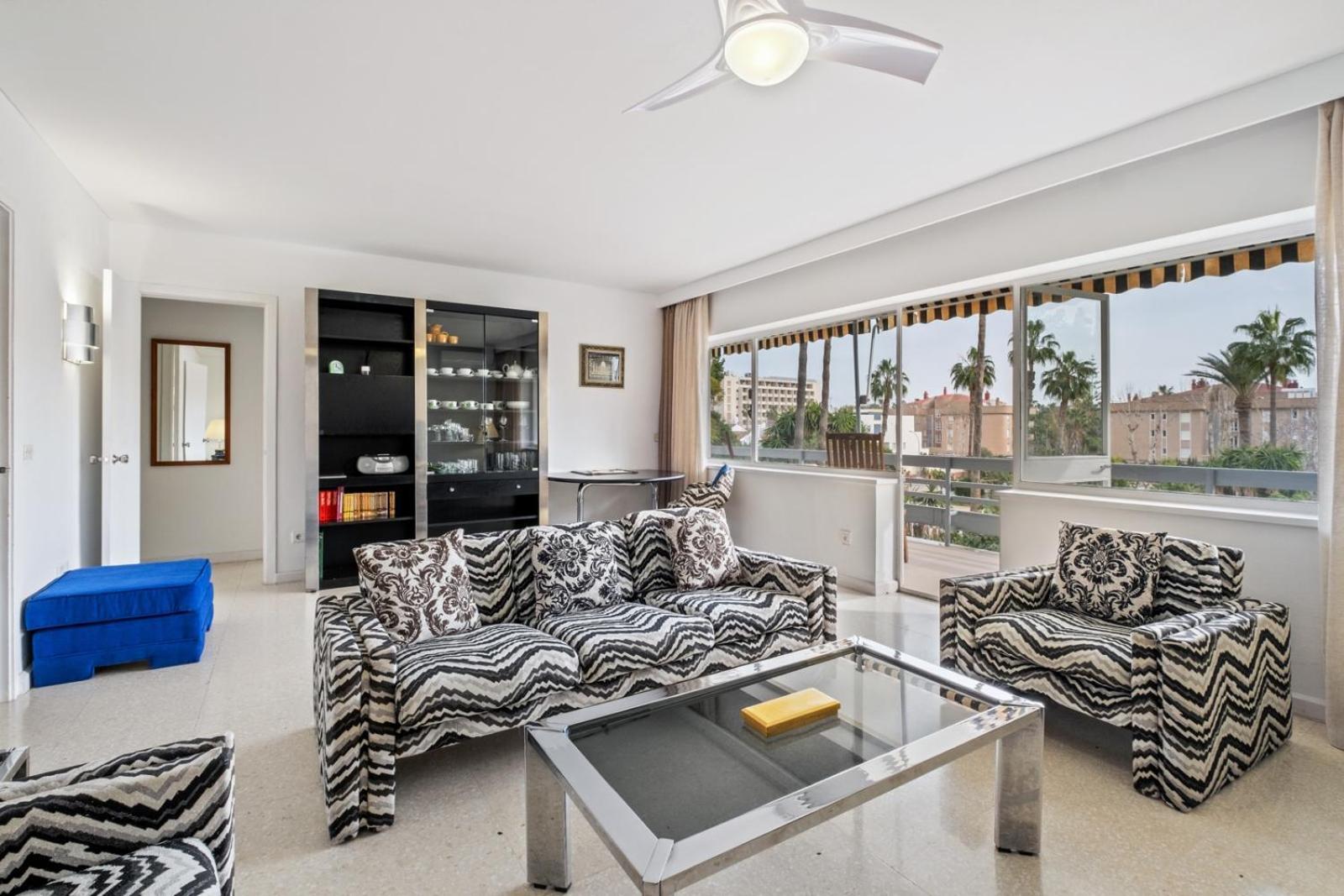 Piso Con 2 Habitaciones, 2 Terrazas Y Piscina Torremolinos Luaran gambar