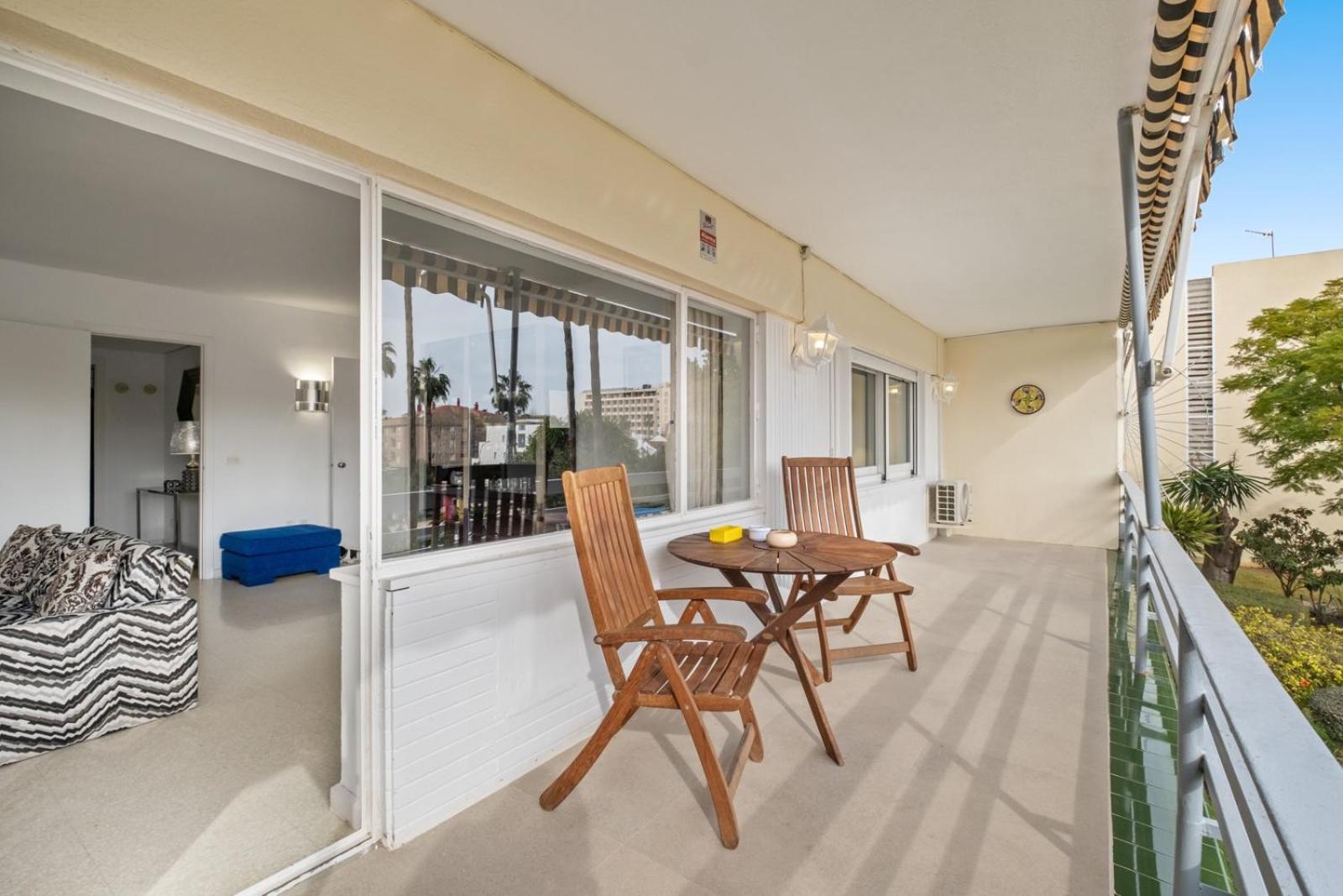 Piso Con 2 Habitaciones, 2 Terrazas Y Piscina Torremolinos Luaran gambar