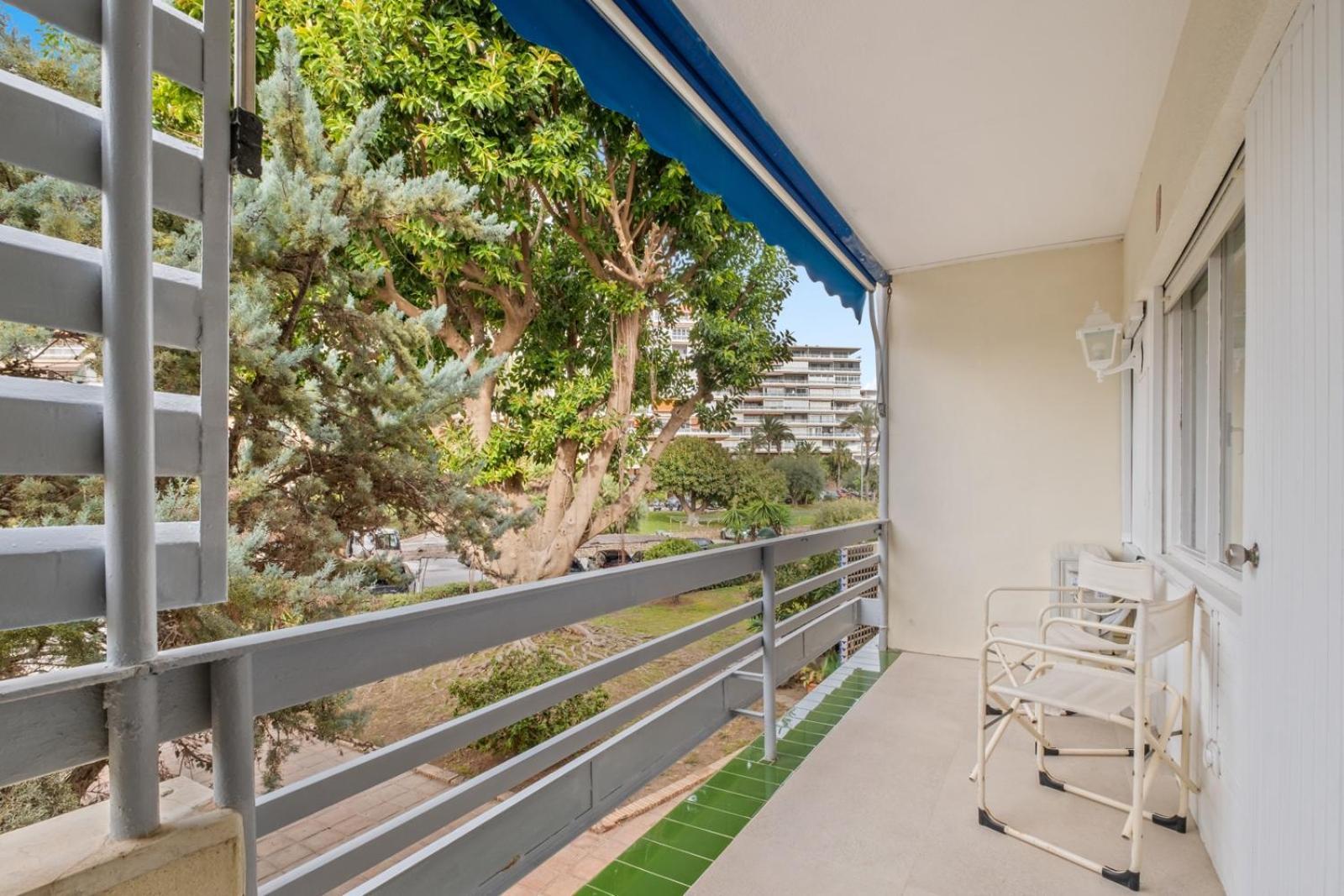 Piso Con 2 Habitaciones, 2 Terrazas Y Piscina Torremolinos Luaran gambar